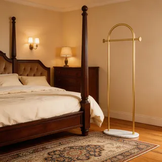 HKaikzo Goldene Garderobe, moderner Kleiderständer mit Marmorsockel, robuste Kleiderständer, freistehend, zum Aufhängen von Kleidung, Mützen, Schals, Schuhen, 50 cm Breite