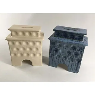 Keramik-Spardose "Kachelofen mit Schüsselkacheln"