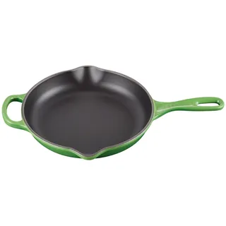 Le Creuset Signature Gusseisen Brat- und Servierpfanne, Rund, Ø 23 cm, Für alle Herdarten inkl. Induktion geeignet, 1,93 kg, Bamboo, 20182234080422