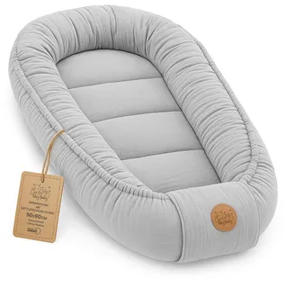 Babynestchen aus Musselin - weiches Nest für Neugeborene atmungsaktiv tragbar 50x90 cm - gemütlicher Kokon für Babybett Kinderbett Stubenwagen Reise und unterwegs Grau