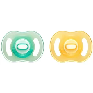TOMMEE TIPPEE Ultraleichter StayPut Night Glow Schnuller, 0-6 Monate, 2er-Pack, Hautfreundlich, Symmetrisches Design, Leichtgewicht