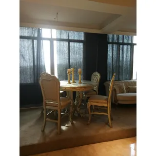 Esstisch 4x Stühle Klassische Esszimmer Garnitur 5tlg. Set Runder Tisch Stuhl - Gold