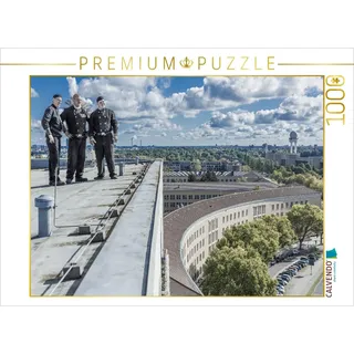 Calvendo Puzzle Schornsteinfeger über dem Flughafen Berlin Tempelhof | 1000 Teile Lege-Größe 64x48cm Foto-Puzzle für glückliche Stunden