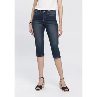 Caprijeans ARIZONA "mit Schlitz am Saum", Damen, Gr. 52, N-Gr, blau (dunkelblau us), Denim/Jeans, Obermaterial: 79% Baumwolle, 19% Polyester, 2% Elasthan, leichte Abriebeffekte, Basic, schmal, Jeans Caprijeans, schmale Passform, mit stylischen Nieten, hohe Taille, Topseller