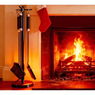 Kingson Kaminbesteck 4-teilig - Moderne schwarze Kaminwerkzeuge mit Schaufel, Schürhaken, Bürste & beschwertem Rundständer - Stahlwerkzeuge mit Edelstahl- & Eisengriffen - 49 cm Länge