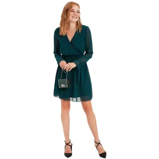 TRENDYOL Damen Midi Ruffle Hem Fitted Dress, Smaragdgrün, 34 EU