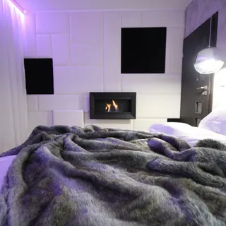 Kratki Wandkamin Charlie schwarz