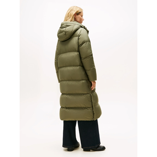Daunenmantel TOMMY HILFIGER "MODERN DOWN REG MAXI COAT", Damen, Gr. M (38), grün (utility olive), Steppware, Obermaterial: 100% Polyester. Füllung: 90% Daunen, 10% Federn, unifarben, kniebedeckend, Mäntel Daunenmantel, mit wärmenden Daunen gefüttert
