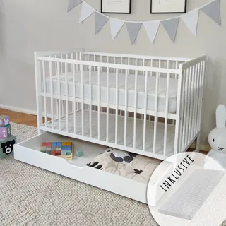 Babybett 60x120 cm mit Matratze und Schublade Kinderbett Gitterbett höhenverstellbar & herausnehmbare Sprossen | weiss sehr stabil Europe - Weiß