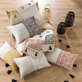 Douceur d'Intérieur Isalina Ösenvorhang (140 x 240 cm), Schwarz, einfarbiges Polycotton und bedrucktes Oberteil