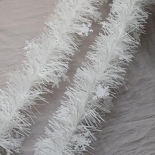 WANYIG Girlande Weihnachten 10M Lametta Weihnachtsbaum Girlande Weihnachtsgirlande Weiß Schneeflocken Tannengirlande Weihnachtsdeko für Balkon Treppengeländer Treppen Garten Kamine Türen (2M)