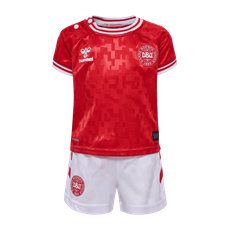 Hummel Dänemark Mini Kit Home 2024 Rot F3365