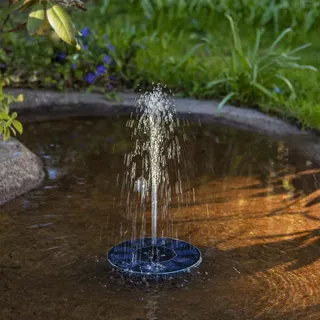 Star Trading LED Solar Springbrunnen Ø 16 cm 5 Aufsätze bunte LEDs