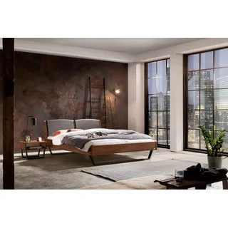 Hasena Massivholzbett, Kopfteil gepolstert Marola, Farbe: Nussbaum, geölt, Bezugsfarbe: Kul smoke, Metallfarbe: Anthracit, verschiedene Größen - 140 x 200 cm/25 cm