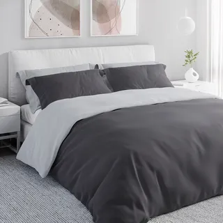 Wolkenfeld Bettwäsche 155x220 4teilig grau & kuschelig weiches Wende-Bettwäsche Set aus Mikrofaser - nahezu bügelfrei - 2X Bettbezug 155x220 + 2X Kissenbezug 80x80 - Reißverschluss