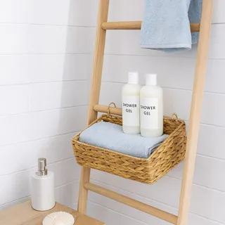 Hängender Aufbewahrungskorb aus Wasserhyazinthe - Wandgestaltung aus Webstoff