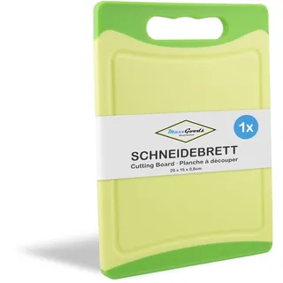 MaxxGoods Schneidebrett Kunststoff mit Saftrille & Griff - Antibakteriell - Frühstücksbrett, Kunststoffbrett beidseitig verwendbar, Spülmaschinenfest - Grün, 20x15x0,8cm