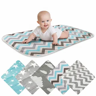 Wickelunterlage Baby Wickelauflage Baby Wickel-Decke Unterlage für Säuglinge und Kleinkinder; atmungsaktiv, waschbar, wiederverwendbar; 50 x 70 cm (ZickZack-Blau)