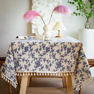 YUURAINVUVU Französische Vintage Blaue Rose Floral Baumwolle Leinen Stoff Nähte Quaste Rechteckige Tischdecke für Küche,Esszimmer,Tischplatte,Dekoration,Teeparty,Hochzeiten,Bauernhaus (139x178 cm)