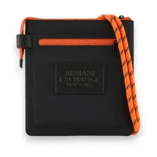 A|X Armani Exchange für Herren. XM002044AF19932UC001 Kompakte Umhängetasche schwarz (OSFA), Lässig, Polyamid