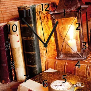 Wallario Design Wanduhr Antike Laterne mit Kerze alten Büchern und Taschenuhr aus Echtglas, Größe 30 x 30 cm - Schwarz