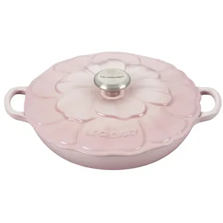 Le Creuset Signature Emaillierter Gusseisen-Blüten-Schmorpf, 2,25 l, Muschelrosa
