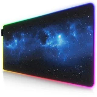 CSL-Computer – XXL RGB Gaming Mauspad – LED Schreibtischunterlage – 900 x 400 mm Übergröße – XXL Mauspad – Multi Color – 11 Beleuchtungsmodi – 7 LED-Farben Plus 4 Effektmodi – waschbar – Sterne