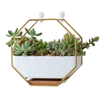 VanEnjoy Weiße Keramik-Wand-Pflanzgefäße, Vase und Kupfer, Ablaufloch mit Bambus-Tablett, Sukkulentententopf, künstliche Blumen, hängende geometrische Hexagon-Wanddekoration (goldfarbenes Metall)