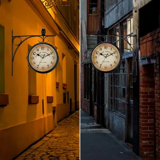 Doppelseitige Bahnhofsuhr, Vintage-Retro-Stil, wetterfeste Bahnhofsuhr, runde Hängeuhr für den Garten, schmiedeeiserne Metallwanduhr für draußen, geräuschlose Quarzuhr, Wanduhr für den Außenbereich, dekorativ 33 x 31 cm