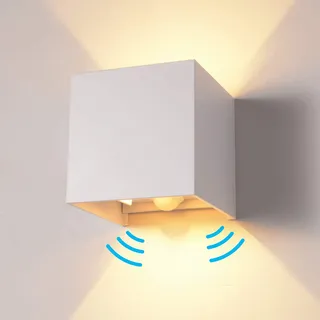 Audor Wandleuchte Bewegungsmelder Aussen/Bewegungsmelder Innen LED Wandlampe, 7W Warmweiß Wasserdicht Verstellbare Aussenleuchte, Außenwandleuchte Sensor für Garten/Flur/Weg Veranda Hell(Weiß)