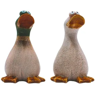 2er Set Dekofiguren Ente, Deko-Enten, Entenfiguren, Gartenfigur Ente, Teichfigur Ente als Kantensitzer aus Steingut in einem Braunton als 2er Set, Größe einer Gartenfigur L/B/H 9 x 10 x 15 cm.