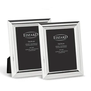EDZARD Bilderrahmen Florenz 2er-Set (13x18 cm) versilbert anlaufgeschützt | Silberrahmen für Fotos 13x18 cm, Samtrücken, je 2 Aufhänger, zum Stellen und Hängen, Fotorahmen, Geschenk Hochzeit