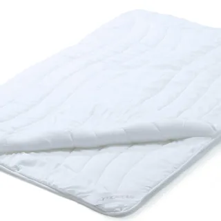 aqua-textil Ambiente 4 Jahreszeiten Steppbettdecke 135 x 200 cm Mikrofaser Steppdecke atmungsaktiv Winter Sommer