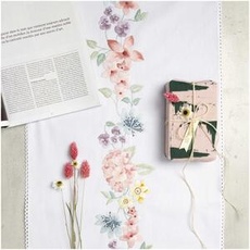 Stickpackung Hortensien vorgezeichnet von Rico Design Läufer 40 x 150 cm florales Motiv im Plattstich / Flachstich
