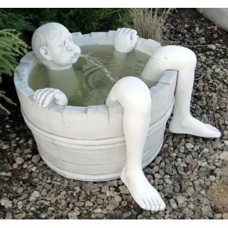 Casa Padrino Luxus Garten Deko Springbrunnen Weißgrau Ø 74 x H. 56 cm - Beton Gartenbrunnen - Stein Brunnen mit Wasserspeier Skulptur - Grau