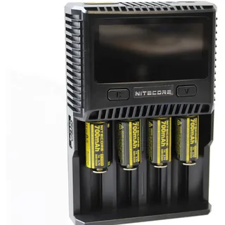 Nitecore SC4-4-Schacht-Profi-Lader für Li-Ion, NiMH, NiCd Akkus, LCD-Farbdisplay