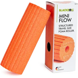 BLACKROLL® MINI FLOW Faszienrolle (15 x 5 cm), kleine Fitness-Rolle mit geriffelter Oberfläche, handliche Massagerolle für unterwegs, im Büro & Fitnessstudio, mittlere Härte, Made in Germany, Orange