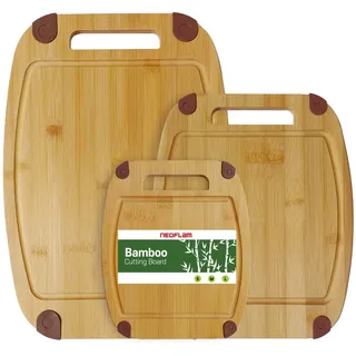 NEOFLAM® Schneidebretter Holz 3er Set rutschfest, Bambus Schneidbretter mit Griff & Saftrille, Küchenbrett natürlich antibakteriell, extra groß 40x28cm, mittel 28x23cm, klein 21x18cm