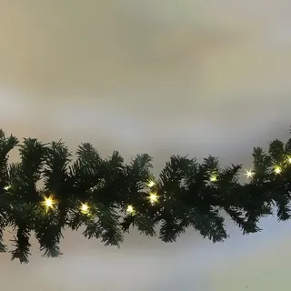 Tannengirlande 5m mit 80 warmweißen LEDs, Timer-Funktion, 5m Zuleitung - Grün