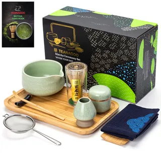 TEANAGOO Matcha Set, 10-tlg. Keramikschale & Bambusbesen, Hellgrün | Handgefertigter Bambusbesen mit 100 Zinken – Tablett, Teedose, Sieb, Löffel, Besenhalter & Teehandtuch, Geschenkidee