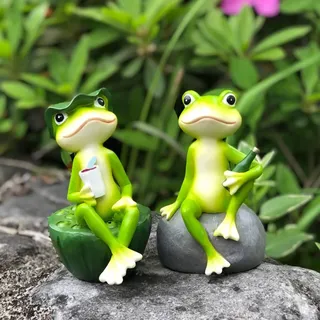 Pemarcy Gartendeko Frosch Statue, 2 Stück Garten Deko Paar Frösche Figuren, Gartenfigur Tiere für Drinnen Draußen Wetterfest, Frühlings Ornamente für Balkon Miniteich Teich Wohnzimmer Deko (B)