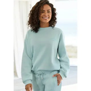 Sweatshirt LASCANA, Damen, Gr. 40/42, grün (mint), Sweatware, Obermaterial: 60% Baumwolle, 40% Polyester, bestickt, unifarben, bequem hüftlang, Rundhals, Rippbündchen, Sweatshirts Sweatshirt, mit weiten Ärmeln, Loungewear