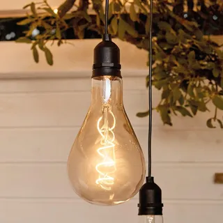 hellum Hängelampe mit Batterie und Fernbedienung outdoor, A130 Ø 13 x 27cm, goldene Glühbirne, dimmbare Retro Hängelampe mit Batterie (4xAA nicht inkl.) 524383