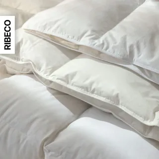 RIBECO "Johanna, Bettdecke in 135x200 und 155x220cm und weiteren Größen", extrawarm Füllung: 80Daunen20Federn 1 Stk. tlg. Topseller, Daunen und Federn, Daunendecke, Federdecke, Made in Germany,