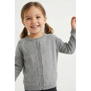 Strickjacke HAPPY GIRLS, Mädchen, Gr. 104, grau (grau melange), Strick, Obermaterial: 100% Baumwolle, meliert, unifarben, regular fit hüftlang, Rundhals, Raglanärmel Strickbündchen, Strickjacken Strickjacke, mit hochwertigem Strickmuster im vorderen Brustbereich