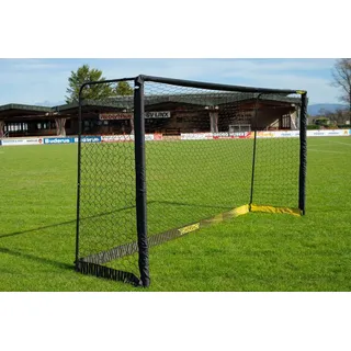 Power Shot Fußballtor aus Stahl - 5 x 2m - Schwarz - Bodenverankerung und Transporttasche inkl. - Schwarz