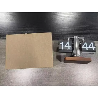 Schreibtisch-Klappuhr, Vintage-Dekor, robust, Edelstahl, mechanisch, digital, Tischseitenwender, batteriebetrieben, klein, mit Holzsockel, Geschenkide