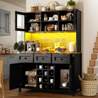 MODFU Küchenhochschrank mit Appsteuerbare LED Beleuchtung,Sideboard mit USB Steckdosenleiste ,Buffetschrank mit Glasfront Und Weinglashalter,MDF Und Glas,Schwarz,120 x 40 x 170 cm - Schwarz