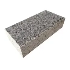 Granit Rechteckpflasterstein Grau gesägt geflammt 20 x10 x 5,2 cm