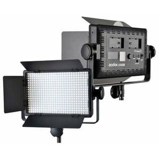 Godox Led 500W mit barndoor